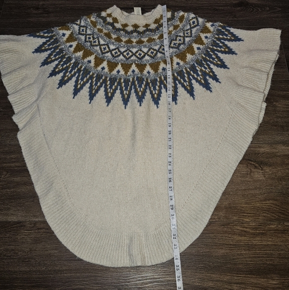 Do Everything In Love Womens Sweater Poncho Aztec Tinsel Infused One Size - Picture 9 of 11